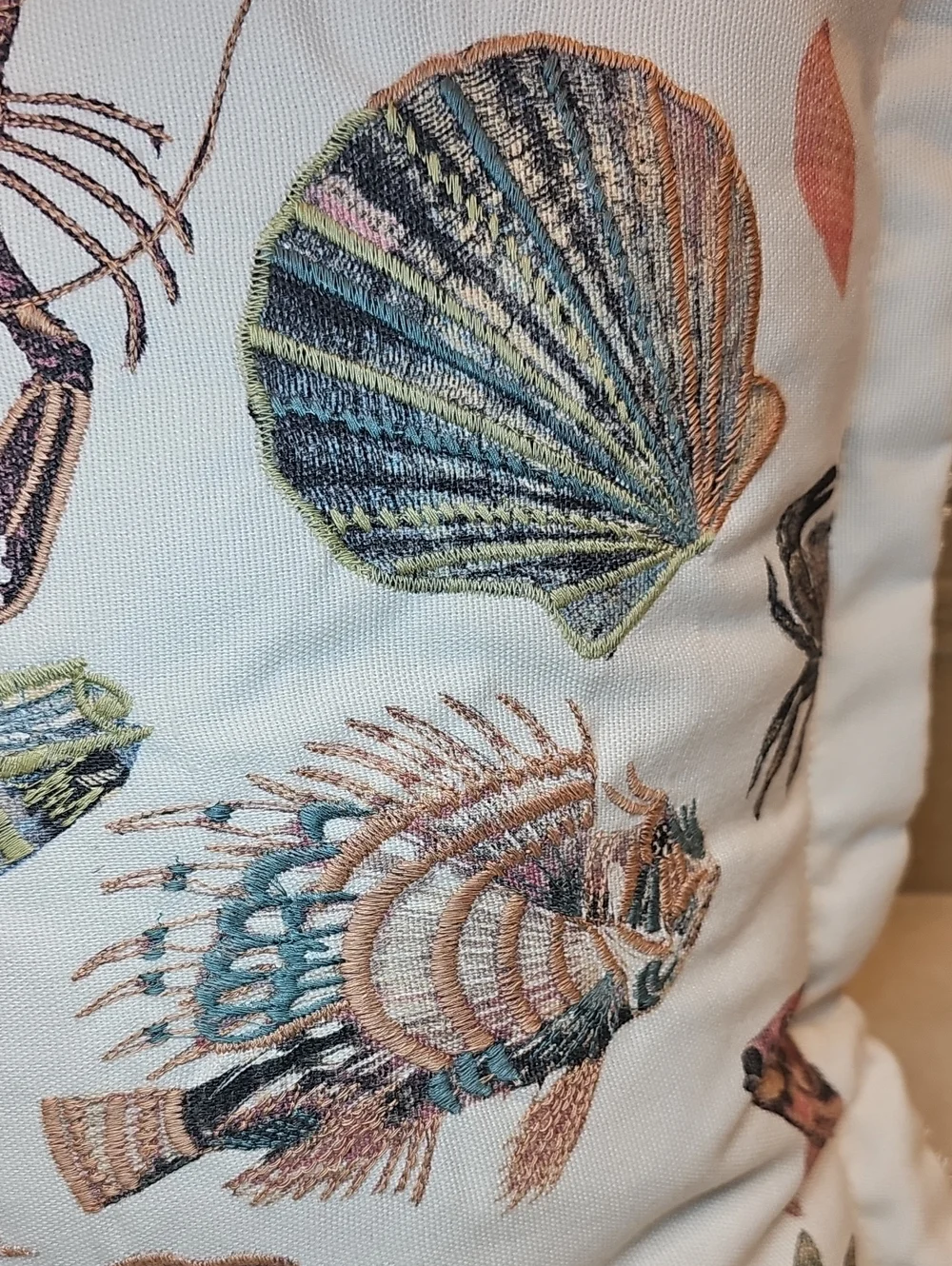 STUDIO MCGEE NWT 18